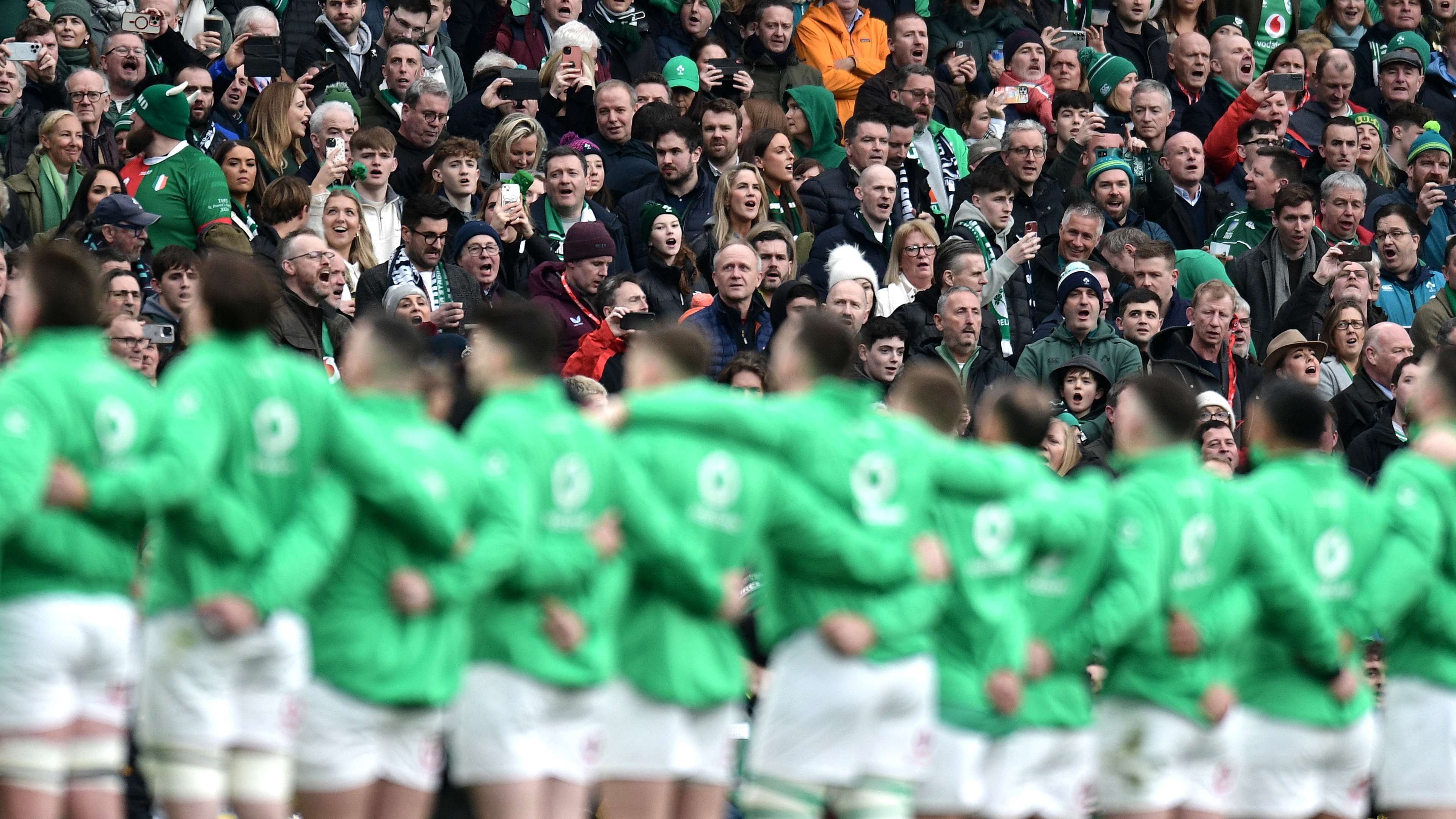 力求在比赛 力求在比赛